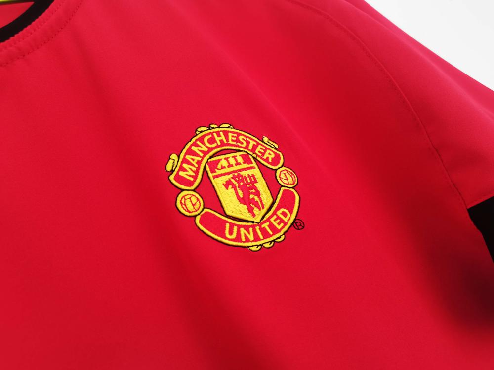 Manchester United 200304 Home retro football jersey