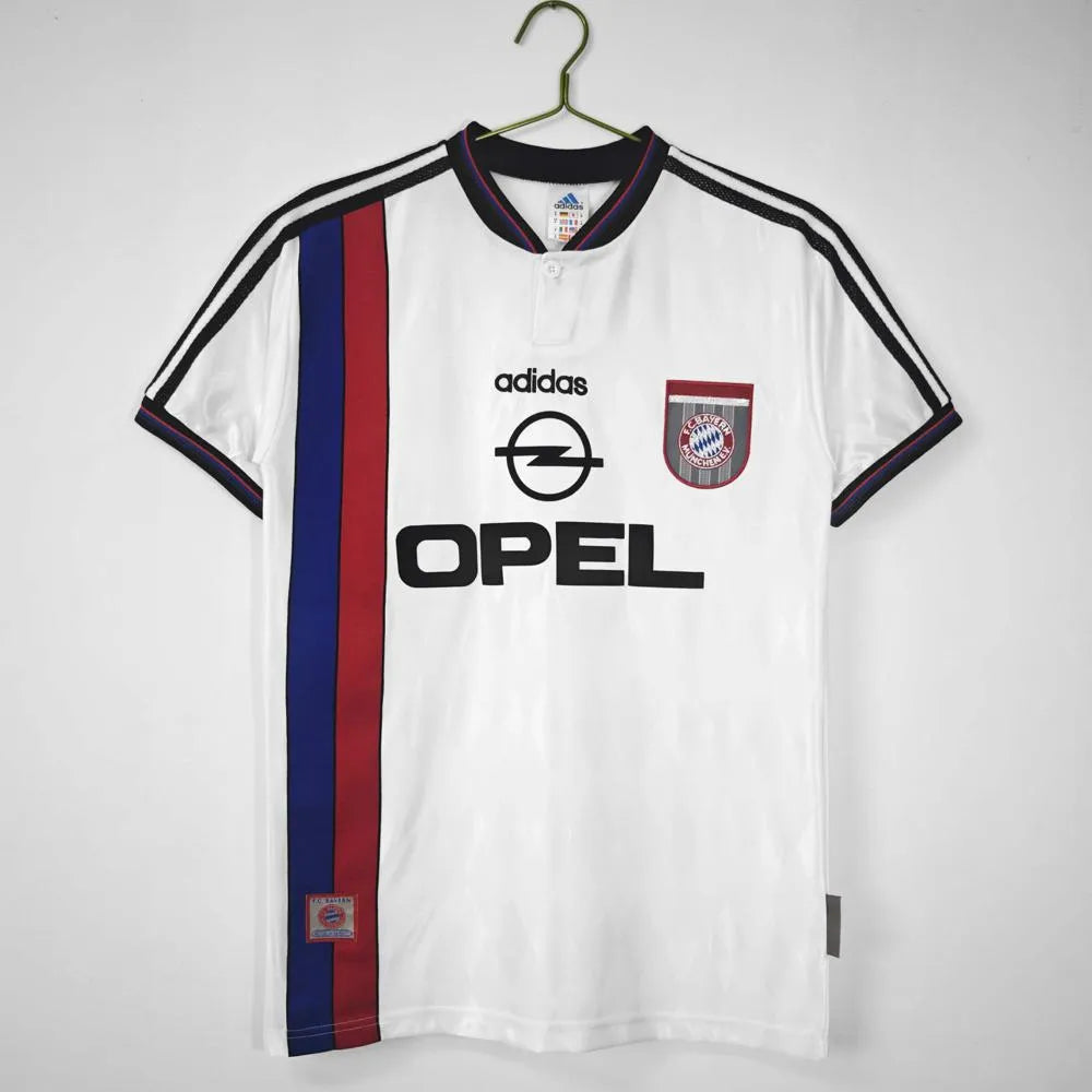 Bayern Munich 96-97 Away